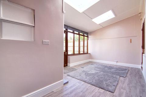 3 bedroom end of terrace house for sale, Kittermaster Road, Coventry CV7