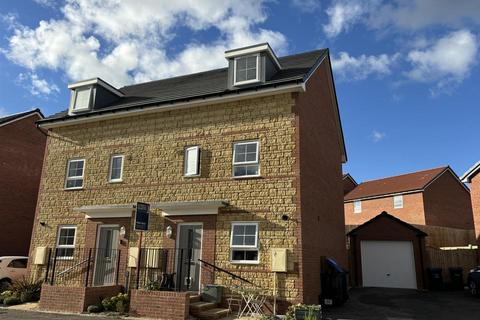 4 bedroom semi-detached house for sale, Gainey Gardens, Chippenham SN15