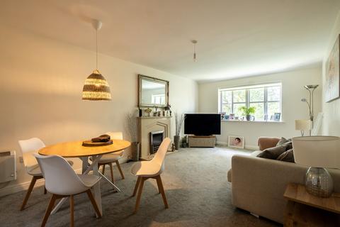 3 bedroom apartment for sale, Clifton Gate, Lytham, FY8