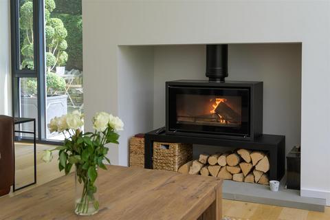 Cherry Court Ashley Road, Charlton Kings, Cheltenham, GL52 6PJ
