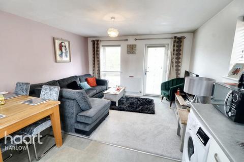 2 bedroom coach house for sale, Aspen Way, Harlow