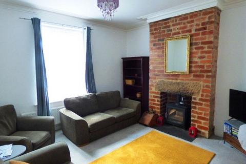 4 bedroom terraced house for sale, Westover Road, Leeds LS13