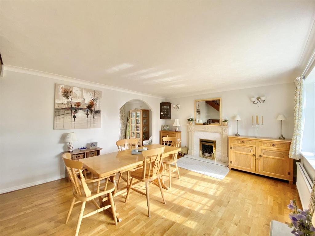 Thumbnail IMG 6920.jpg