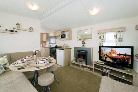 3 bedroom holiday park home for sale, Warners Lane, Selsey, Chichester, West Sussex PO20