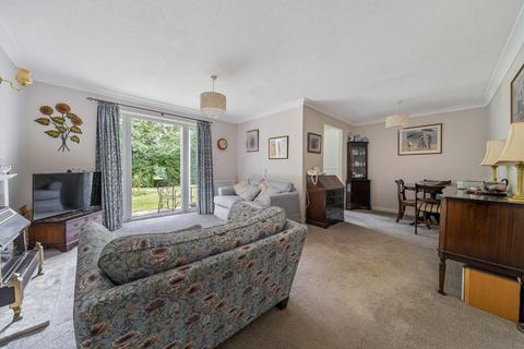 1 bedroom apartment for sale, Nevill Court, West Malling