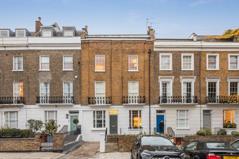 2 bedroom flat for sale, Albert Street, London NW1