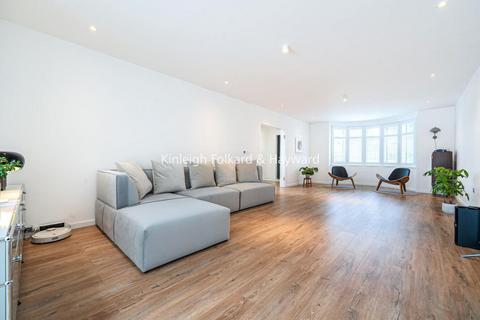 4 bedroom semi-detached house for sale, Creighton Avenue, Muswell Hill