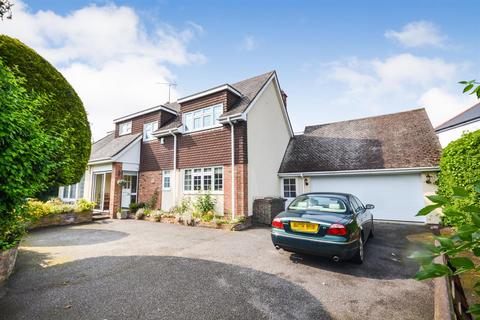 4 bedroom detached house for sale, Cherry Garden Lane, Danbury