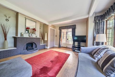 4 bedroom detached house for sale, Lammas Lane, Esher, KT10