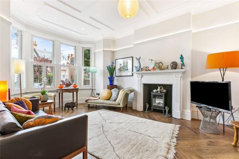 4 bedroom semi-detached house for sale, Montague Gardens, London, W3