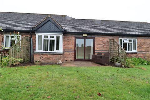 2 bedroom terraced bungalow for sale, Badger Court, Loughborough, LE11