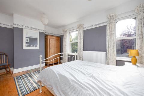 36 Drynham Road, Trowbridge, BA14 0PE