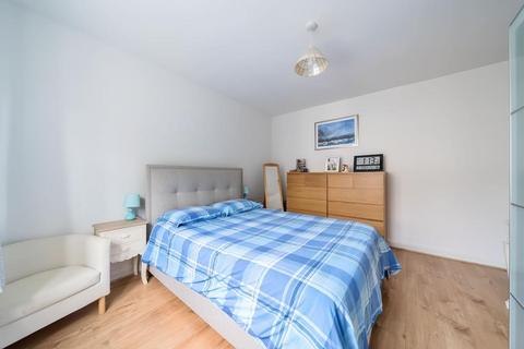 2 bedroom flat for sale, Surbiton,  Surrey,  KT6