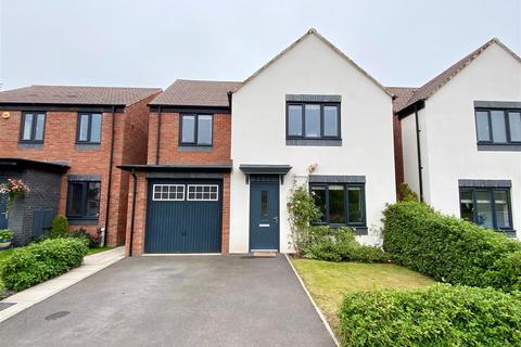 4 bedroom detached house for sale, Wooding Drive, Telford TF3