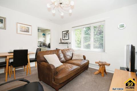 2 bedroom apartment for sale, Southcroft, Buxton, DERBYSHIRE, SK17