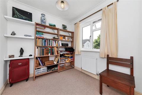 18 Nursery Walk, Cambridge, CB4 3PR