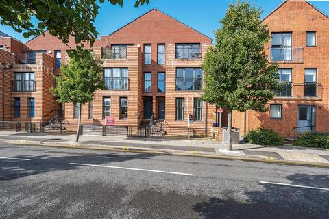 3 bedroom terraced house for sale, Langdon Road, Swansea