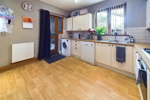 4 bedroom semi-detached house for sale, Lledan House, Brook Street, Welshpool