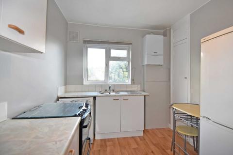 1 bedroom apartment to rent, Richmond Road, Kingston upon Thames, KT2