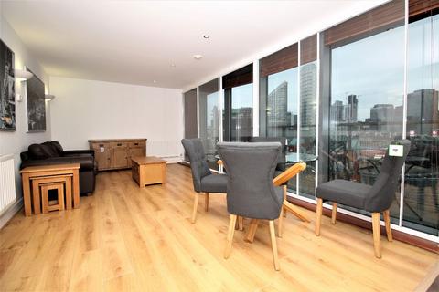 2 bedroom flat to rent, Elektron Tower, Blackwall Way, E14