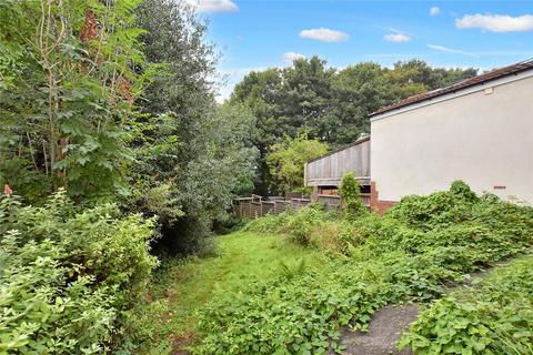 3 bedroom semi-detached house for sale, Stonegate Road, Leeds, West Yorkshire