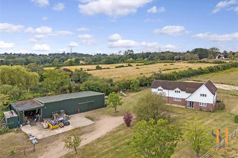 5 bedroom equestrian property for sale, South Hanningfield Road, Rettendon Common, Chelmsford, Essex, CM3