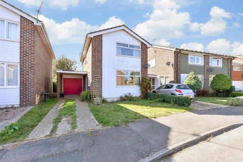 3 bedroom detached house for sale, Grebe Crescent, Hythe, Kent