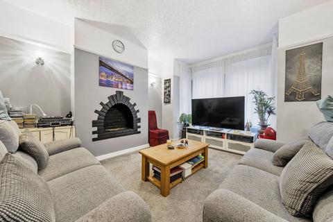 2 bedroom flat for sale, Grange Road, Thornton Heath, London, SE25