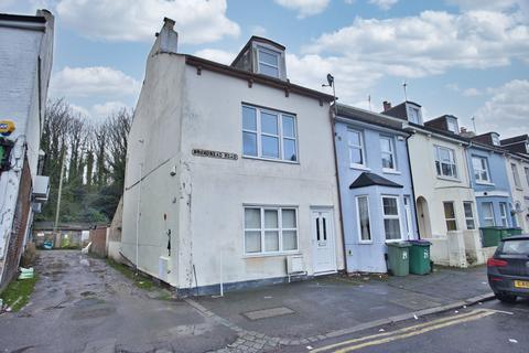 2 bedroom flat for sale, Broadmead Road, Folkestone, CT19