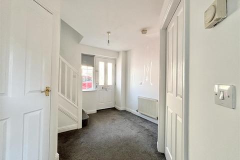 3 bedroom townhouse for sale, Pippin Court, Halifax HX2