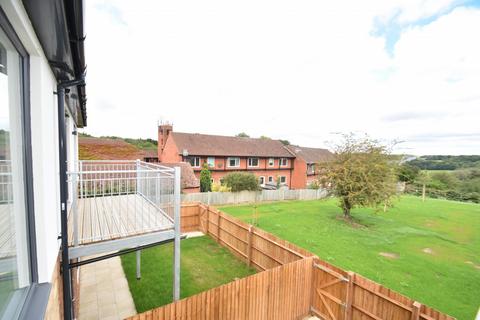 2 bedroom apartment to rent, Peel Close, Tatling End, Gerrards Cross, SL9