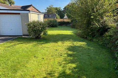 3 bedroom detached bungalow to rent, Church Close, Llangynidr, Crickhowell, Powys.