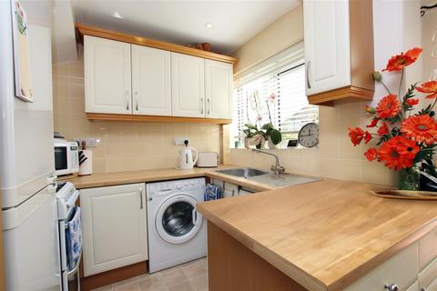 13 Francis Road, Dartford, DA1 5AR
