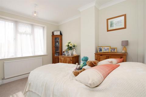 13 Francis Road, Dartford, DA1 5AR