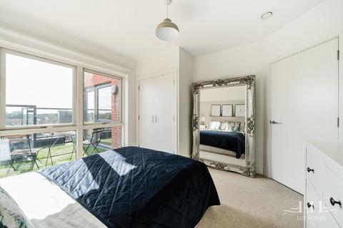 1 bedroom apartment for sale, Firwood Lane, Romford