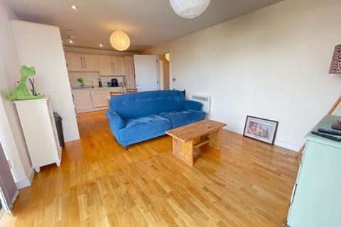 2 bedroom apartment to rent, 133 Axminster Road, London N7