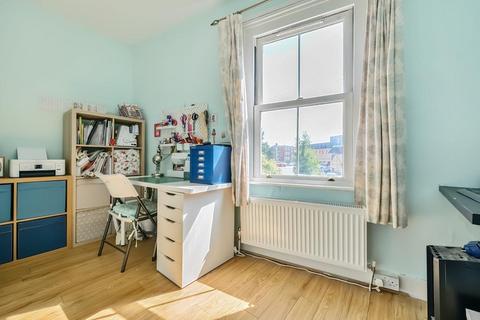 2 bedroom terraced house for sale, Chipping Barnet,  London,  EN5