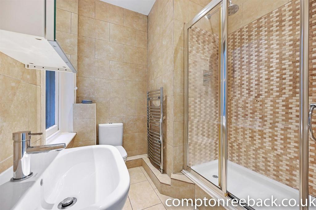 En  Suite bathroom