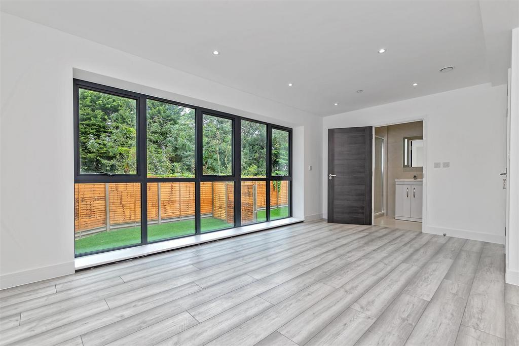 107 The Hill(Left Property)-37.jpg