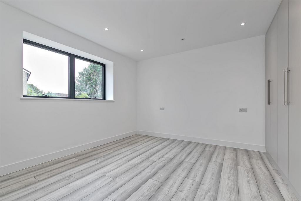 107 The Hill(Left Property)-42.jpg