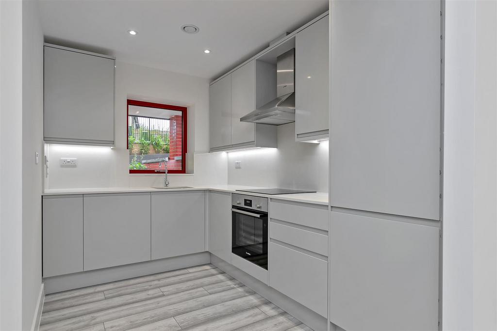 107 The Hill(Left Property)-21.jpg