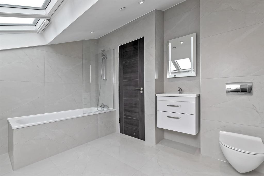 107 The Hill(Left Property)-57.jpg