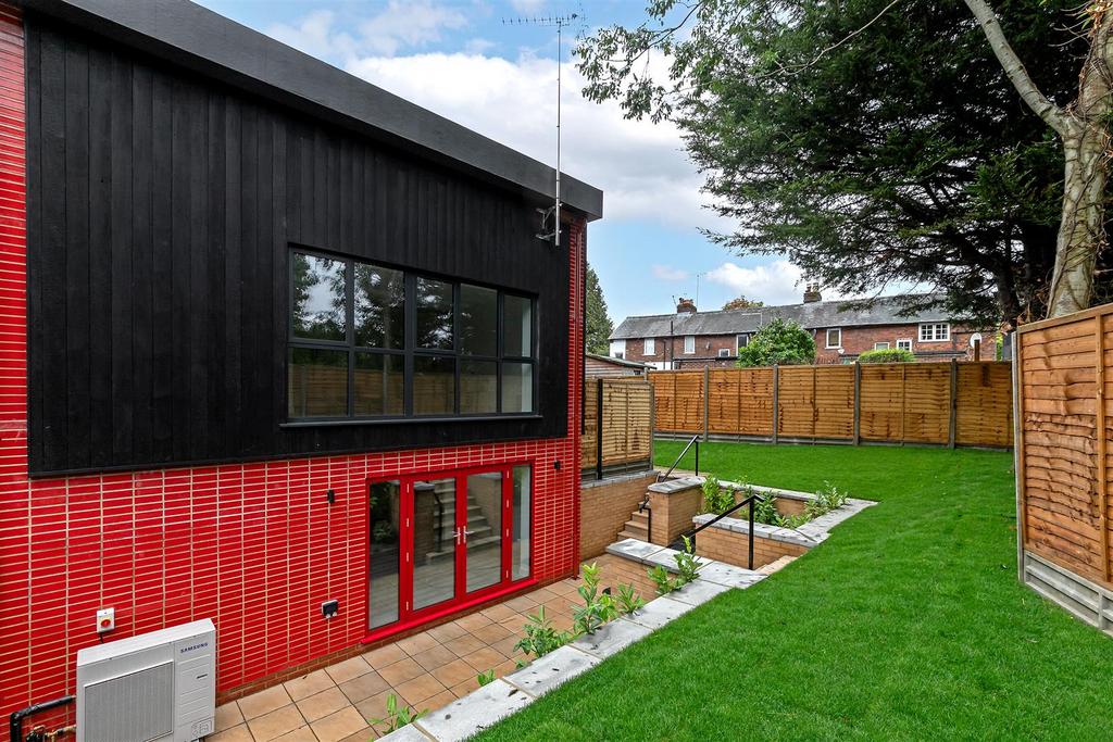 107 The Hill(Left Property)-66.jpg