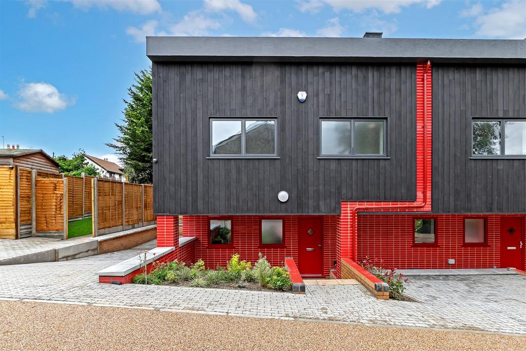 107 The Hill(Left Property)-15.jpg