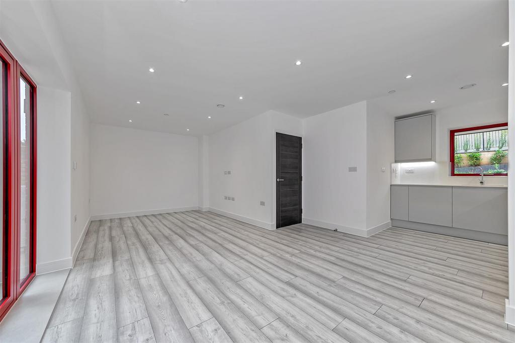 107 The Hill(Left Property)-28.jpg