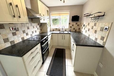 3 bedroom detached house to rent, Primrose Close, Walsall, West Midlands, WS3