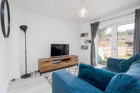 5 Chestnut Close, Bolton, BL3 4DR