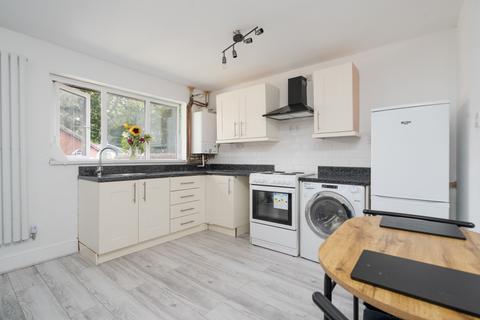 5 Chestnut Close, Bolton, BL3 4DR