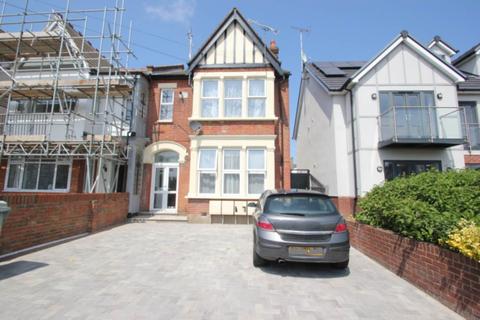 1 bedroom flat to rent - Genesta Road, Westcliff On Sea