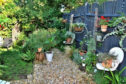 2 bedroom flat for sale, Maley Avenue, Tulse Hill, SE27